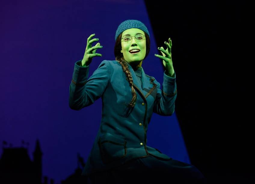 Wicked:  Myra Ruiz interpreta Elphaba