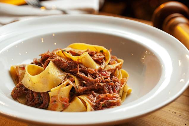 Pappardelle ao ragu de pato Pappardelle ao ragu de pato