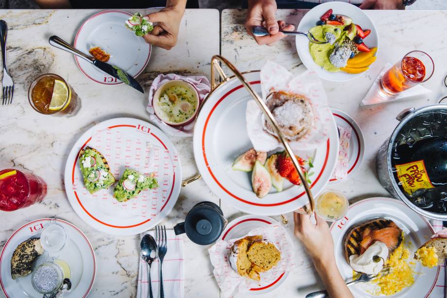 Brunch ostentação: Ici Brasserie oferece "tour de brunch", com diversas pedidas aos domingos, entre 10h e 14h Brunch ostentação: Ici Brasserie oferece "tour de brunch", com diversas pedidas aos domingos, entre 10h e 14h