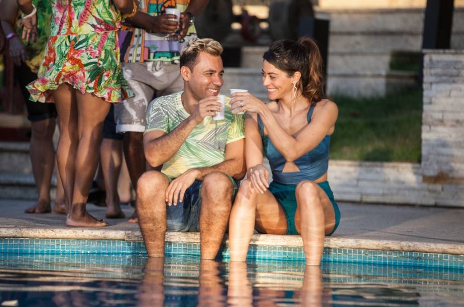 Um Suburbano Sortudo: Rodrigo Santanna e Carol Castro Um Suburbano Sortudo: Rodrigo Santanna e Carol Castro