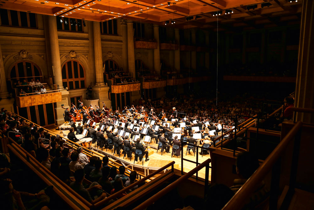 Osesp com Regência de Thomas Zehetmair