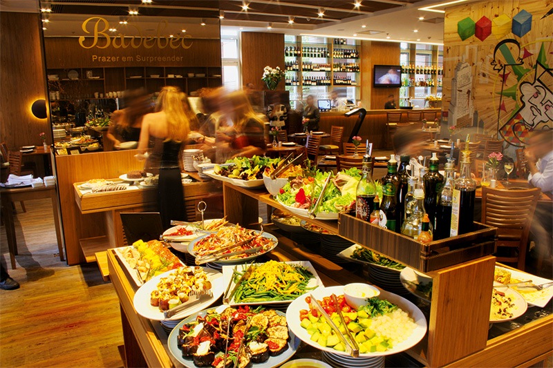 Bufê de almoço: pratos que fogem do trivial Bufê de almoço: pratos que fogem do trivial