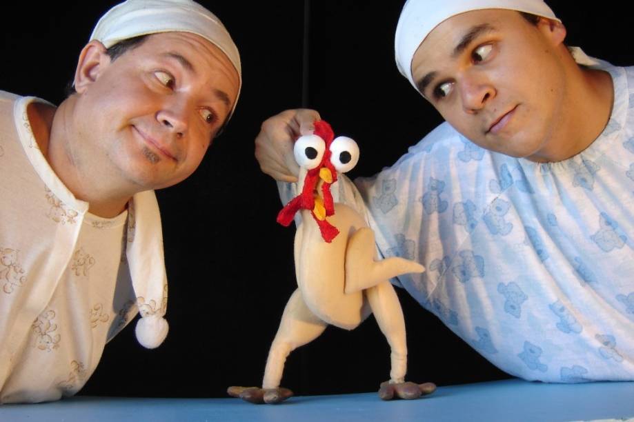 Inzôonia: peça venceu como melhor animação infantil da Associação Paulista de Críticos de Artes em 2005 Inzôonia: peça venceu como melhor animação infantil da Associação Paulista de Críticos de Artes em 2005