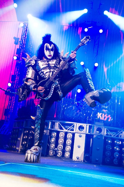 kiss-p2014-010.jpeg