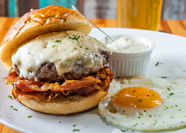 O sagabúrguer: bom par com os chopes O sagabúrguer: bom par com os chopes