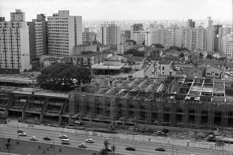 Vista aérea da construção do Centro Cultural São Paulo, que completou 30 anos em 2012 Vista aérea da construção do Centro Cultural São Paulo, que completou 30 anos em 2012