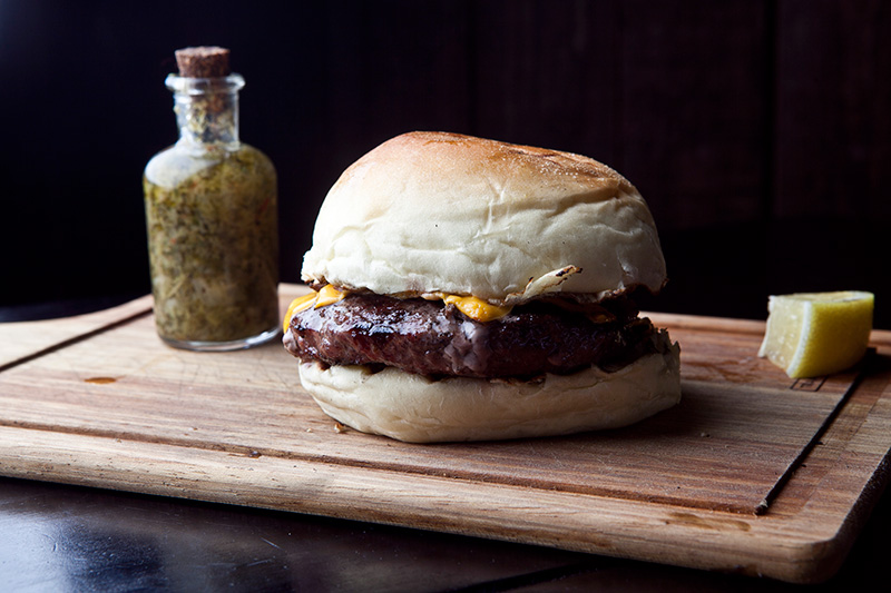 Hambúrguer de costela Hambúrguer de costela