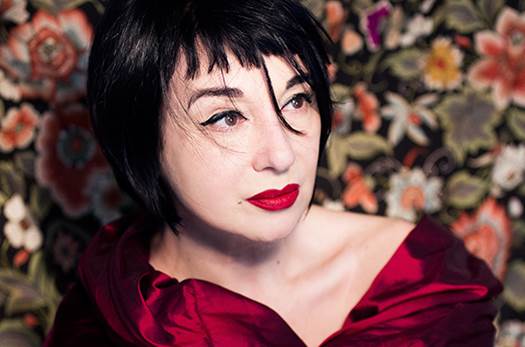 Mísia: cantora pioneira do Fado Contemporâneo Mísia: cantora pioneira do Fado Contemporâneo