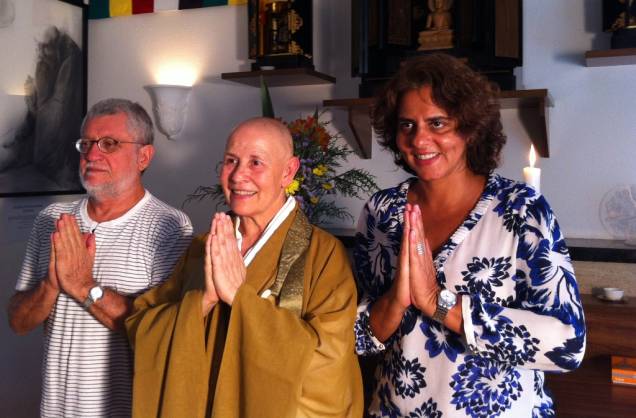 Quanto Tempo o Tempo Tem: Monja Coen Sensei Quanto Tempo o Tempo Tem: Monja Coen Sensei