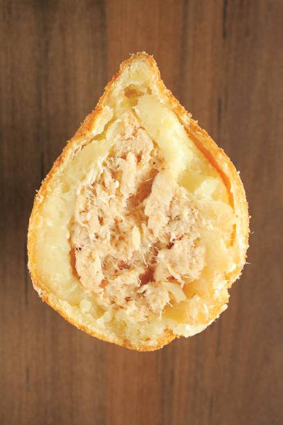 Coxinhas: de frango Coxinhas: de frango