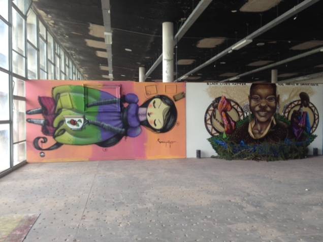 Não há contextualização dos artistas Não há contextualização dos artistas