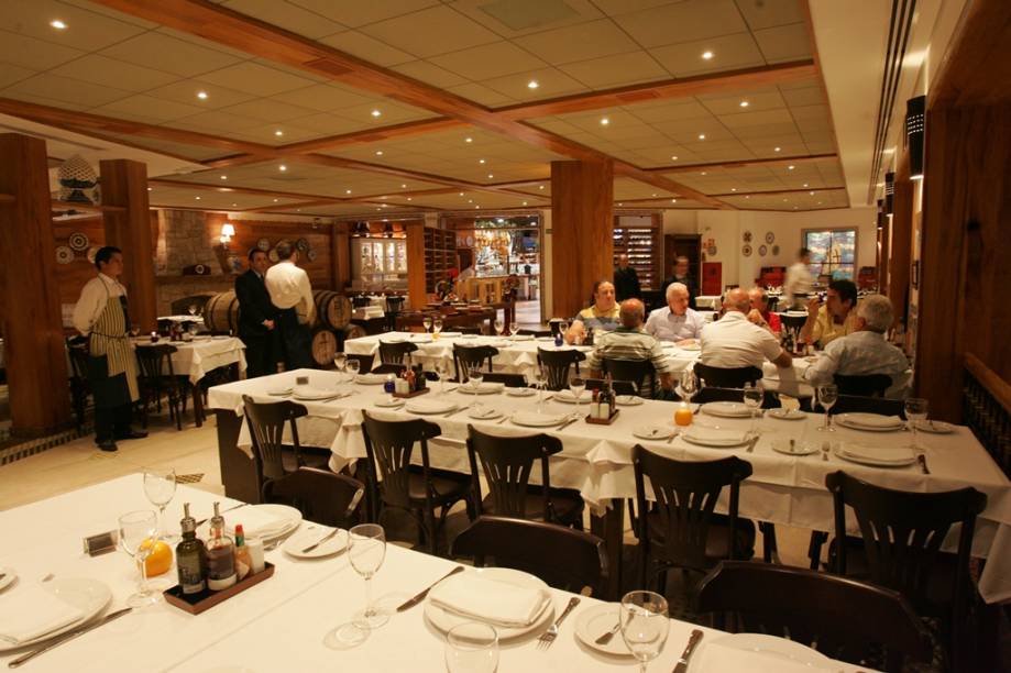 O amplo salão, onde antes era um rodízio O amplo salão, onde antes era um rodízio