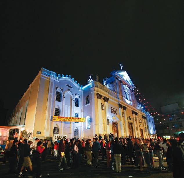 Igreja do Calvário: badalação