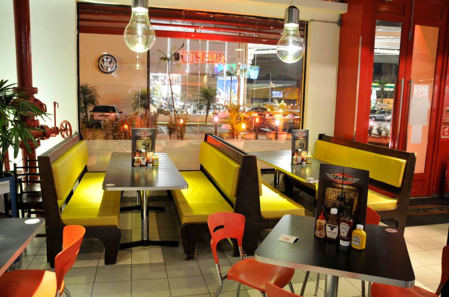 Garage Burger: lanches em ambiente inspirado em corridas de Stock Car