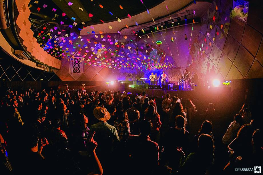 São Joião: forró e sertanejo no Cine Joia