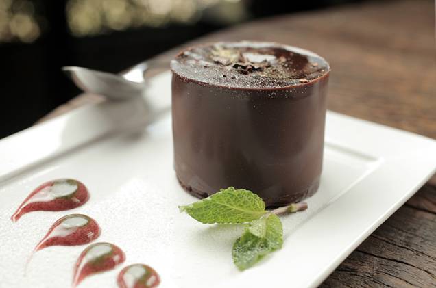 A supreme de chocolate é uma das melhores sobremesas A supreme de chocolate é uma das melhores sobremesas