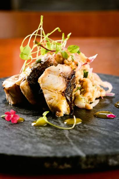 Tainha curada e grelhada Tainha curada e grelhada