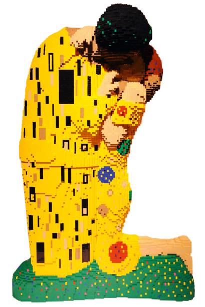 Recriações de clássicos como O Beijo, de Gustav Klimt Recriações de clássicos como O Beijo, de Gustav Klimt