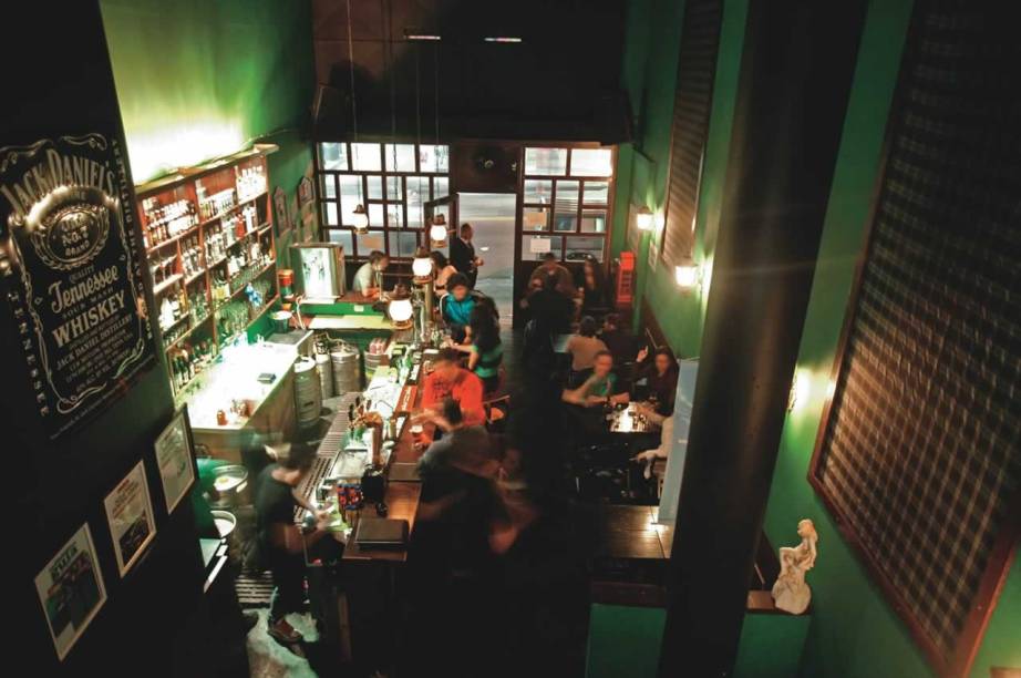 The Pub, no Baixo Augusta: ambientação fiel ao gênero e cinquenta rótulos de cerveja The Pub, no Baixo Augusta: ambientação fiel ao gênero e cinquenta rótulos de cerveja