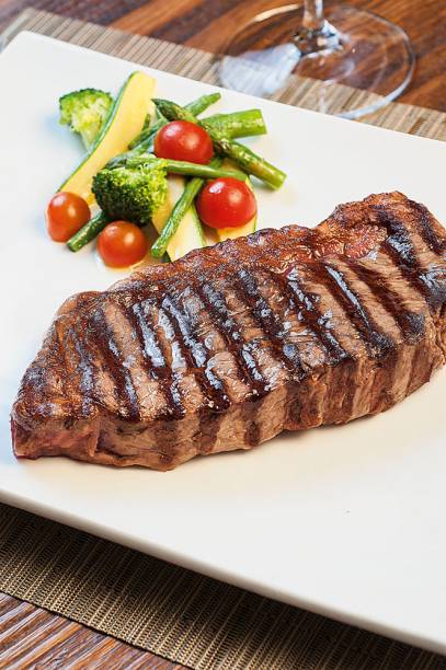 Kobe strip loin: a porção de 380 gramas Kobe strip loin: a porção de 380 gramas