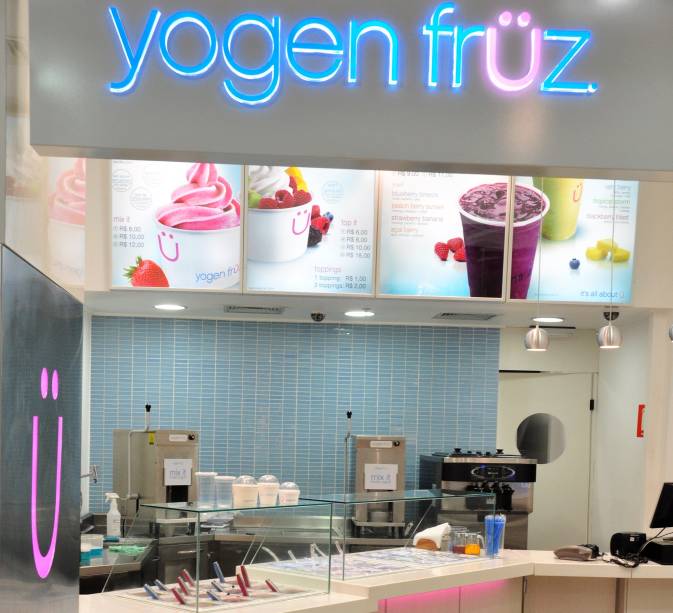 Yogen Früz