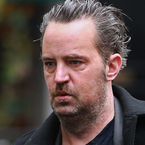 Matthew Perry, o Chandler Bing de “Friends”, aparece com visual muito diferente em fotos