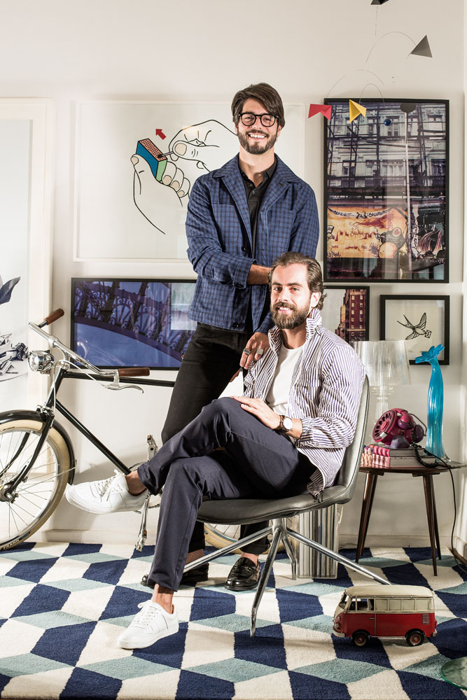 Kadu Dantas e Raphael Rocha se casam em hotel-fazenda sob a benção de Camila Coelho