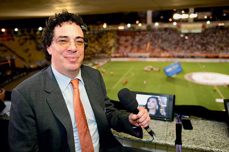 Ex-jogador Casagrande lança biografia