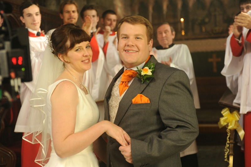 Apenas uma Chance: o tímido vendedor Paul Potts (James Corden) surpreende o Reino Unido Apenas uma Chance: o tímido vendedor Paul Potts (James Corden) surpreende o Reino Unido