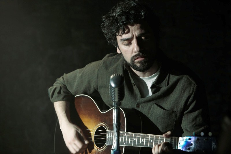 Inside Llewyn Davis – Balada de um Homem Comum: o cantor e compositor Llewyn Davis (Oscar Isaac)