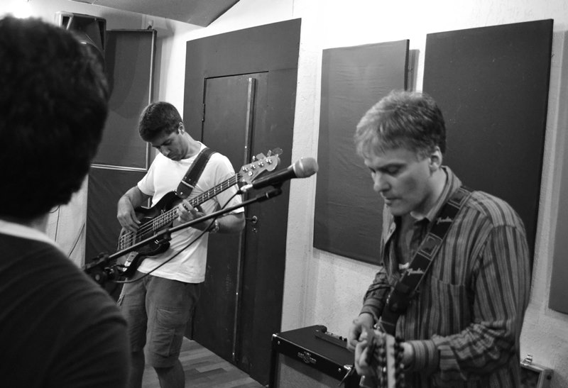 Garage Estúdio & Bar Garage Estúdio & Bar