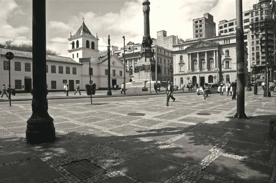 O Pátio do Colégio, tal qual foi reconstruído nos anos 1970: local escolhido por Nóbrega