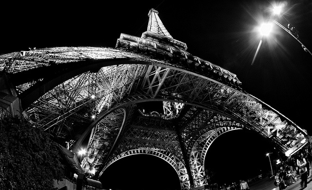 Airbnb vai cobrar taxa de turista em Paris