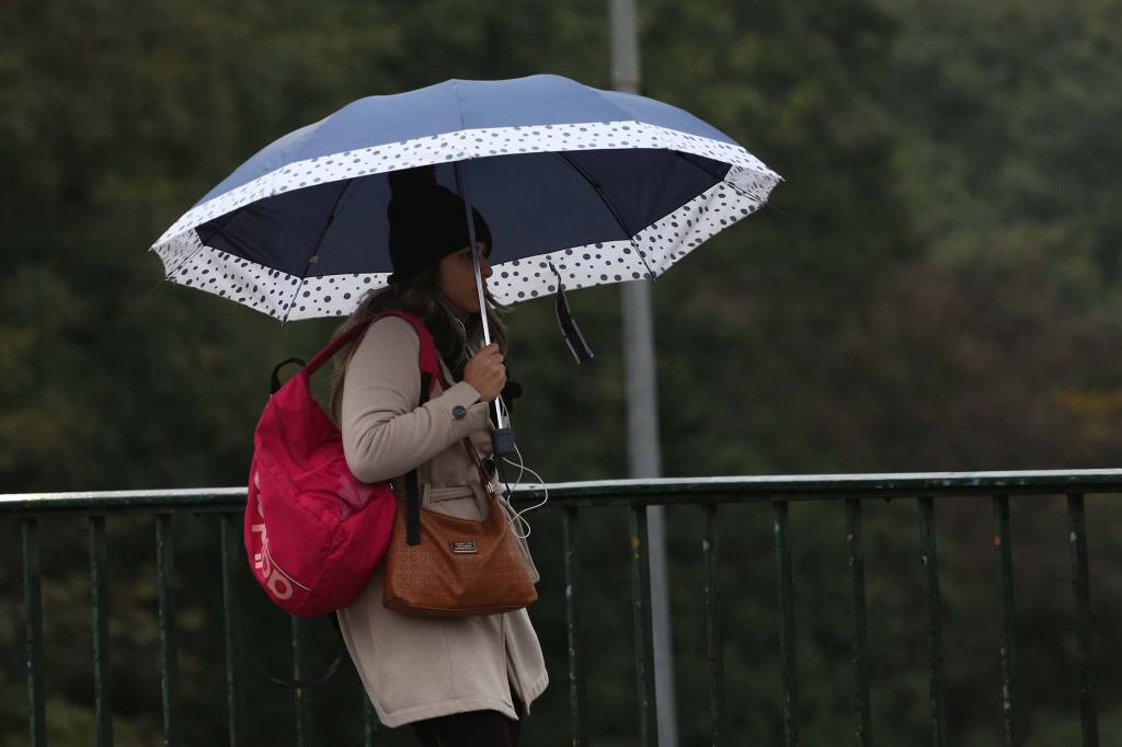 Semana terá chuva e baixas temperaturas na capital