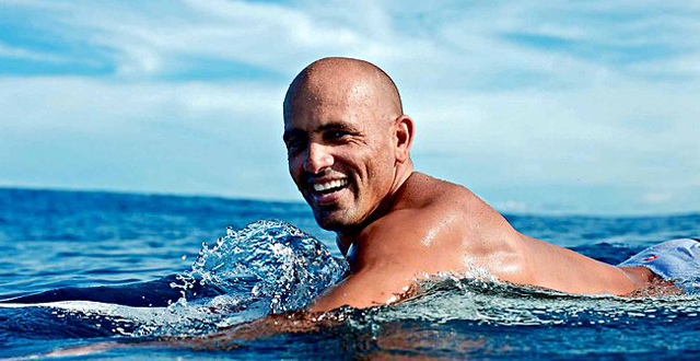 Surf é o esporte mais sexy para as mulheres; conheça os 10 surfistas mais gatos do circuito mundial