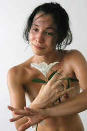 Andreia Yonashiro a-flor-boiando_1379337314.jpeg
