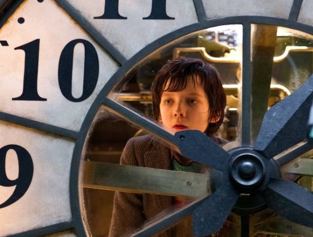 O ator Asa Butterfield em A Invenção de Hugo Cabret: clima fantástico permeia a história O ator Asa Butterfield em A Invenção de Hugo Cabret: clima fantástico permeia a história
