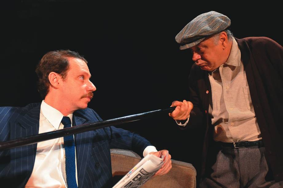 Bruce Gomlevsky e Tonico Pereira no drama A Volta ao Lar, de Harold Pinter Bruce Gomlevsky e Tonico Pereira no drama A Volta ao Lar, de Harold Pinter