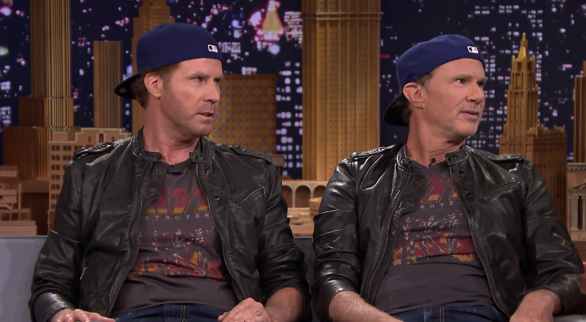 Will Ferrell e baterista do Red Hot Chili Peppers se enfrentam em batalha de baterias