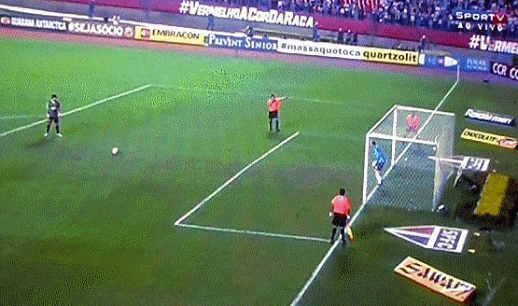 Mico do dia: Rogério Ceni, goleiro do São Paulo, vira piada em tumblr e GIF animado