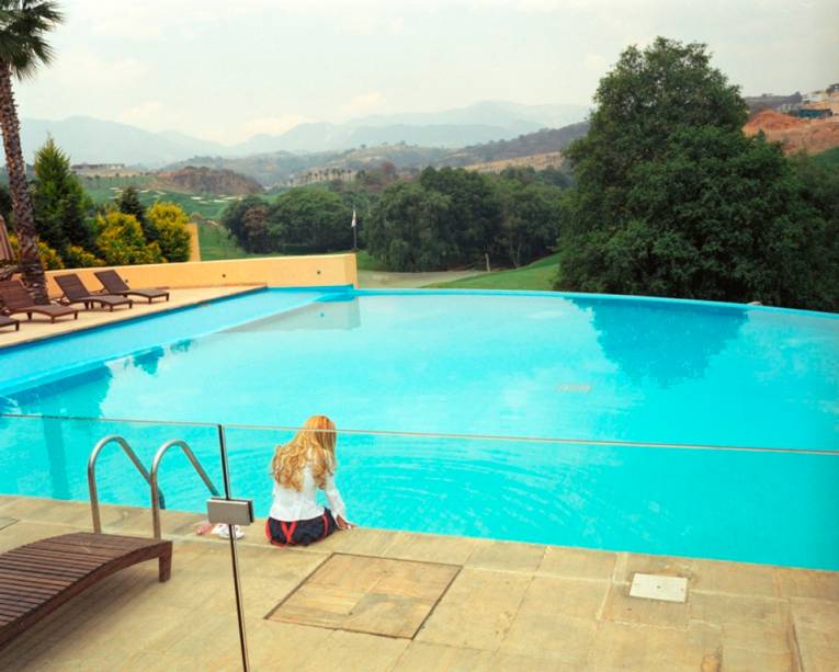 Alberca, de Yvonne Venegas Alberca, de Yvonne Venegas