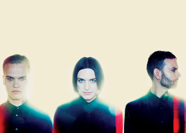 Steve Forrest, Brian Molko e Stefan Olsdal: quarta passagem pela cidade Steve Forrest, Brian Molko e Stefan Olsdal: quarta passagem pela cidade