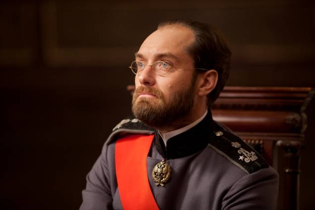 Jude Law: o marido traído do romance Anna Karenina Jude Law: o marido traído do romance Anna Karenina