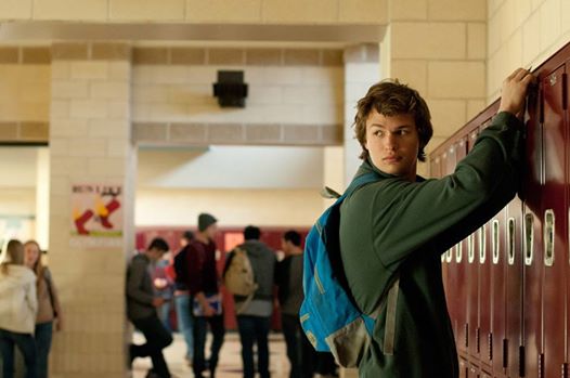 Ansel Elgort chora no belo trailer de Men, Women & Children