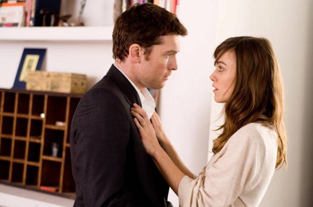 Sam Worthington e Keira Knightley em Apenas uma Noite: fidelidade à prova Sam Worthington e Keira Knightley em Apenas uma Noite: fidelidade à prova