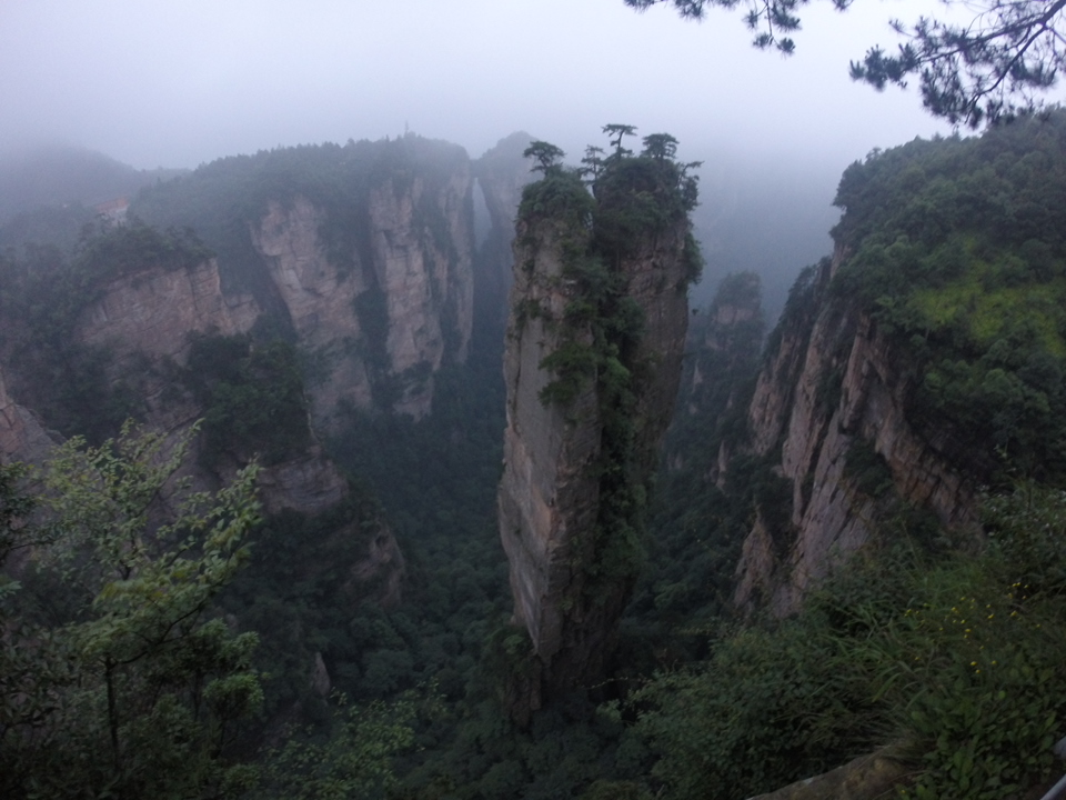 as-montanhas-de-zhangjiajie-inspiraram-james-cameron-a-fazer-avatar