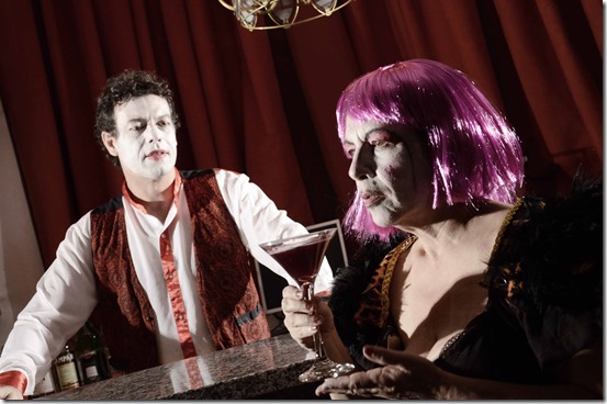 Bar dHotel: montagem da Cia das Artes tem músicas da década de 50