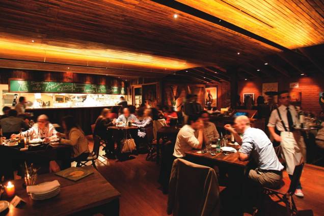 Botagallo: bar-restaurante serve receitas italianas em pequenas porções Botagallo: bar-restaurante serve receitas italianas em pequenas porções