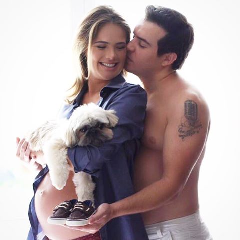 Bruno da dupla Marcos e Belutti comemora nascimento do filho