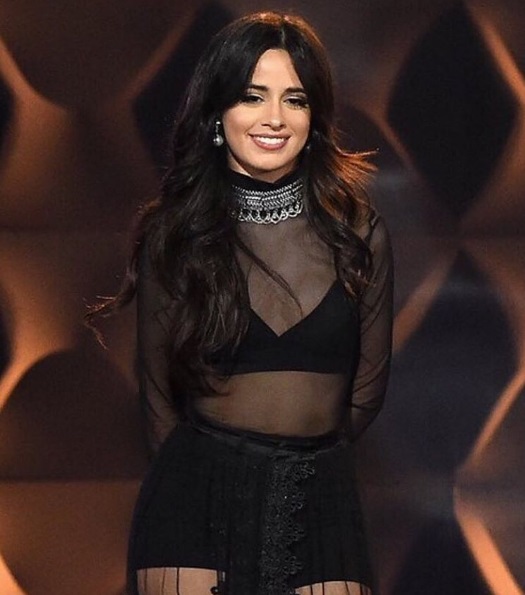 Camila Cabello se manifesta após anúncio de sua saída do Fifth Harmony